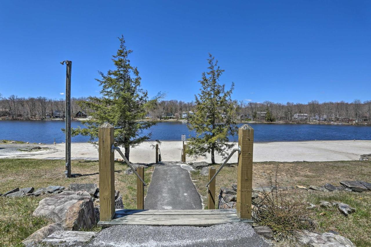 Spacious Family Poolandbeach Access! Tobyhanna