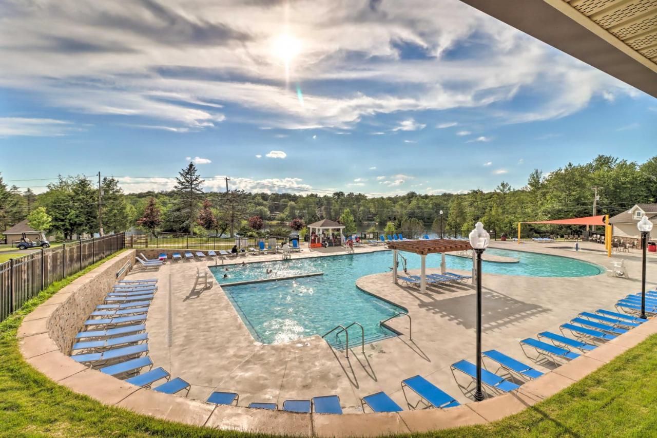 Сasa de vacaciones Spacious Family Poolandbeach Access! Tobyhanna